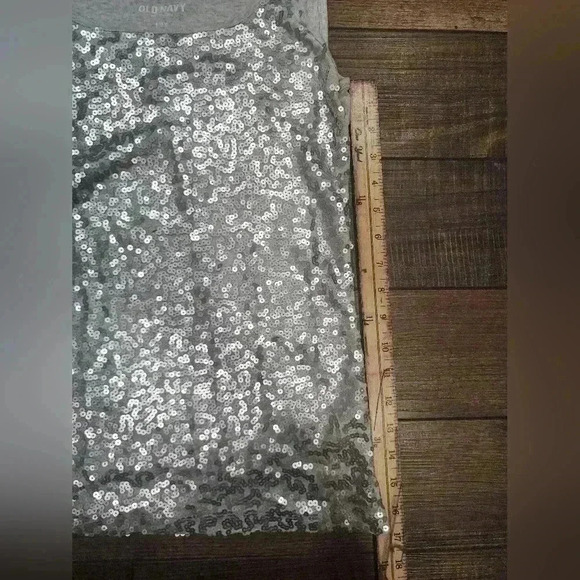 Old Navy Tank Top, Women's Size Large, Light Gray, Silver Sequin, Sleeveless - Picture 6 of 6